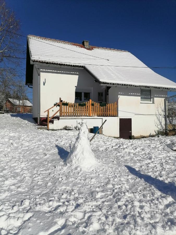 Lucija Lovinac (Lika-Senj) Exterior foto