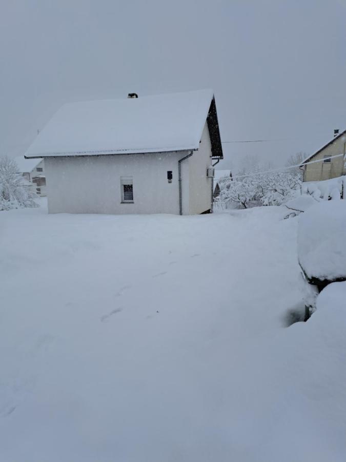 Lucija Lovinac (Lika-Senj) Exterior foto